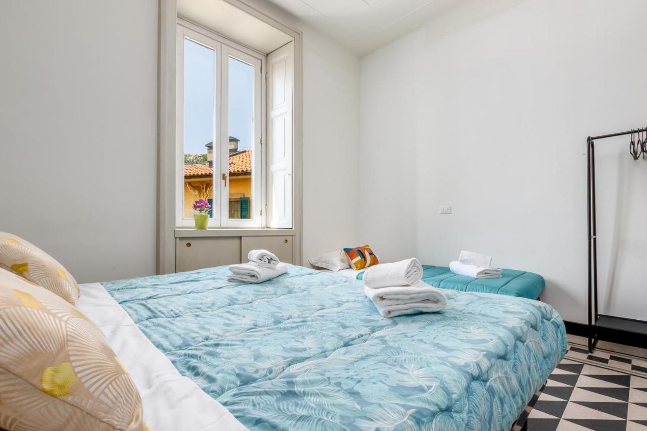 Camera Tripla con Bagno in Comune